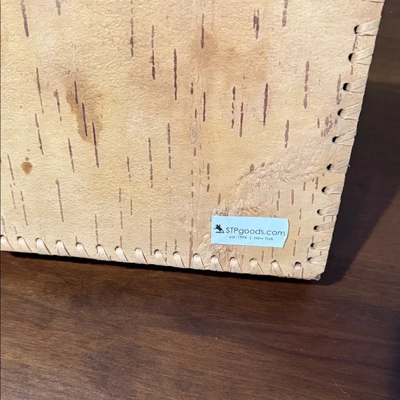 Handcrafted Brown Bread 🍞 🥯🥖🥨🥐 Wooden Storage Box - Picture 6 of 7